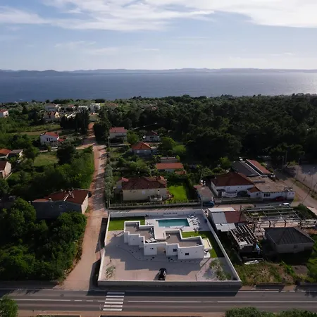 Venti With Swimming Pool And Private Parking * Kožino